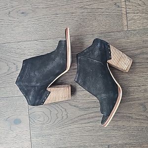 DOLCE VITA Noa Black Suede Leather Slip On Peep Toe Mule Ankle Bootie Size 7.5